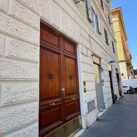 Salustiana Embassy Yh Apartament
